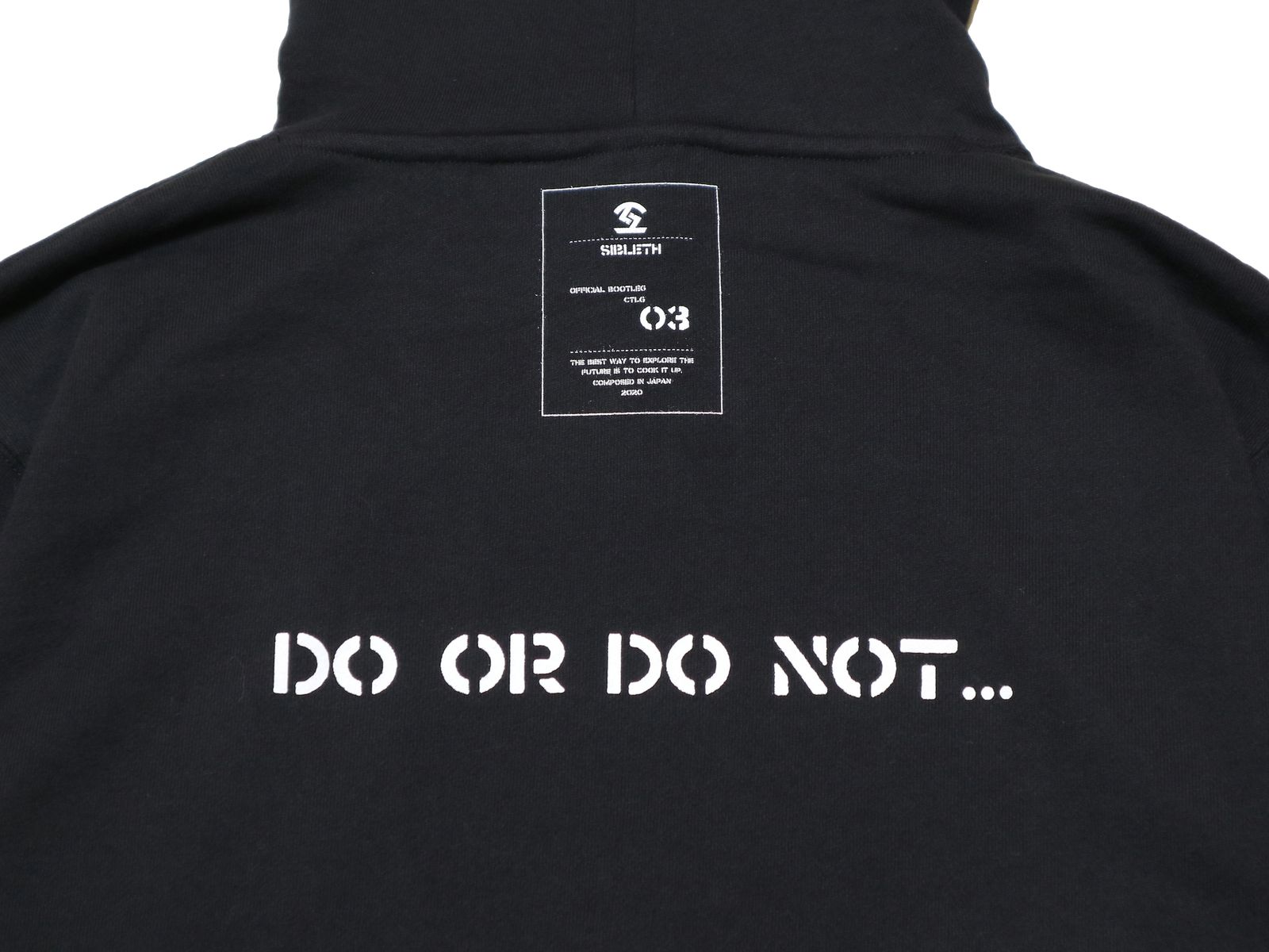 -OFFICIAL BOOTLEG CTLG 03- LOGO PULLOVER PARKA