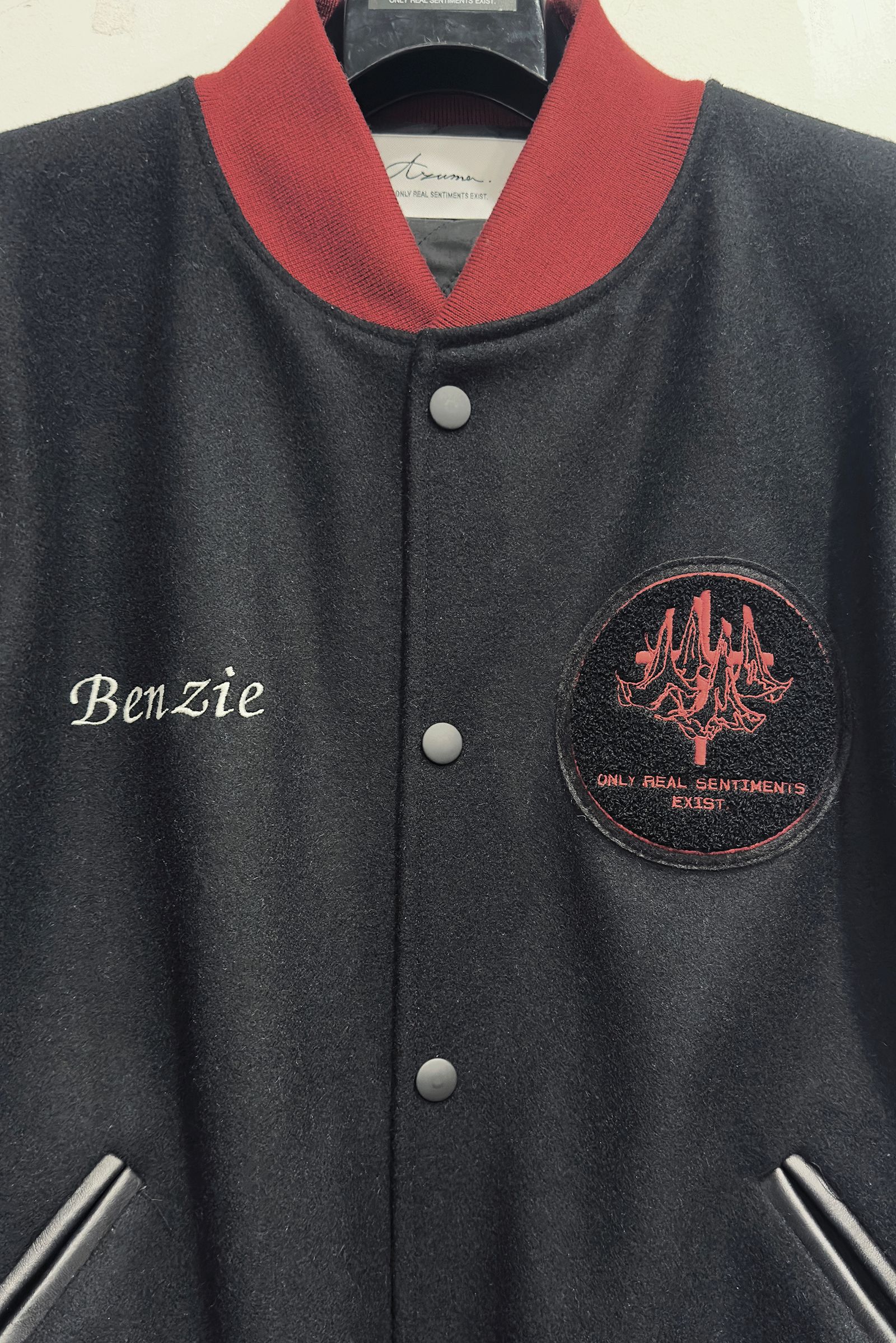 PACHED LETTER JACKET / レタージャケット (BLACK, RED)