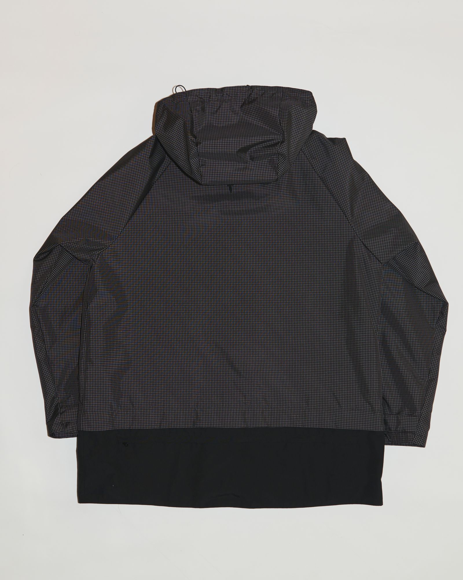 945-81GJ440-1 (BLACK, WHITE)