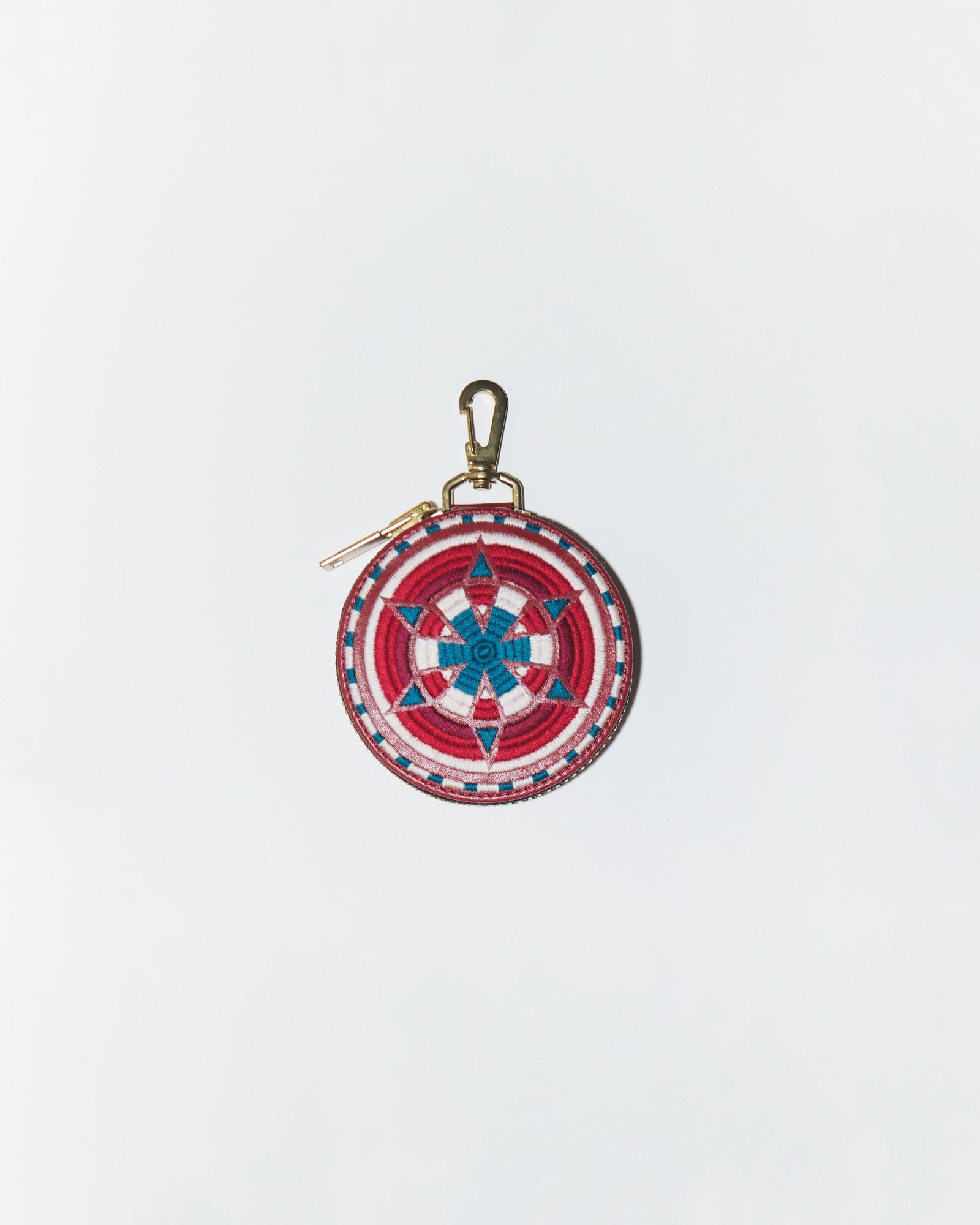 945-82GAC13-4 (Black, Blue, Red)