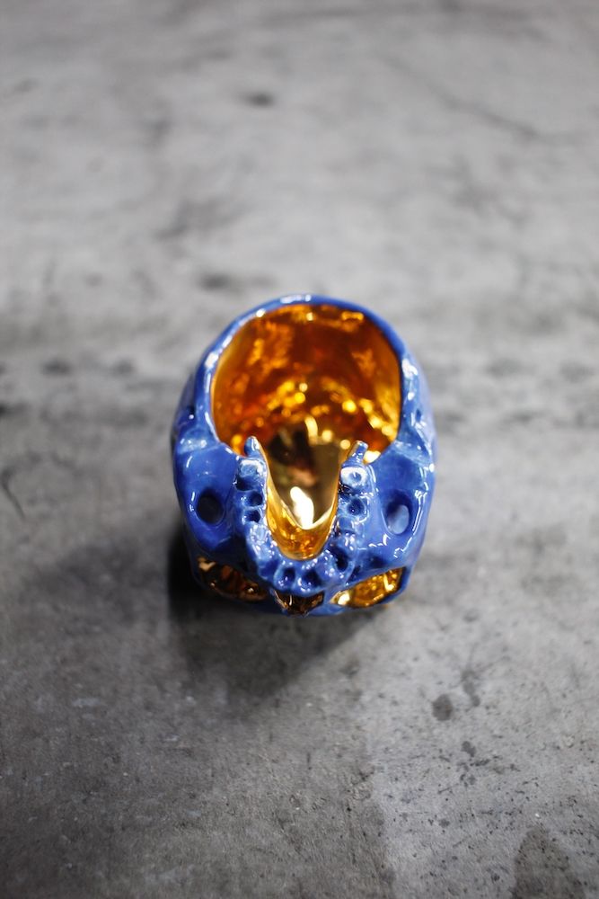 鬼髑髏ぐい呑 青×金  (桐箱付)
