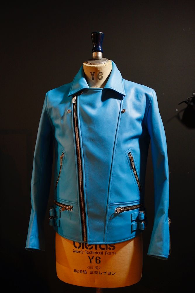 945-76TJ52-5 "COW LEATHER" TURQUOISE