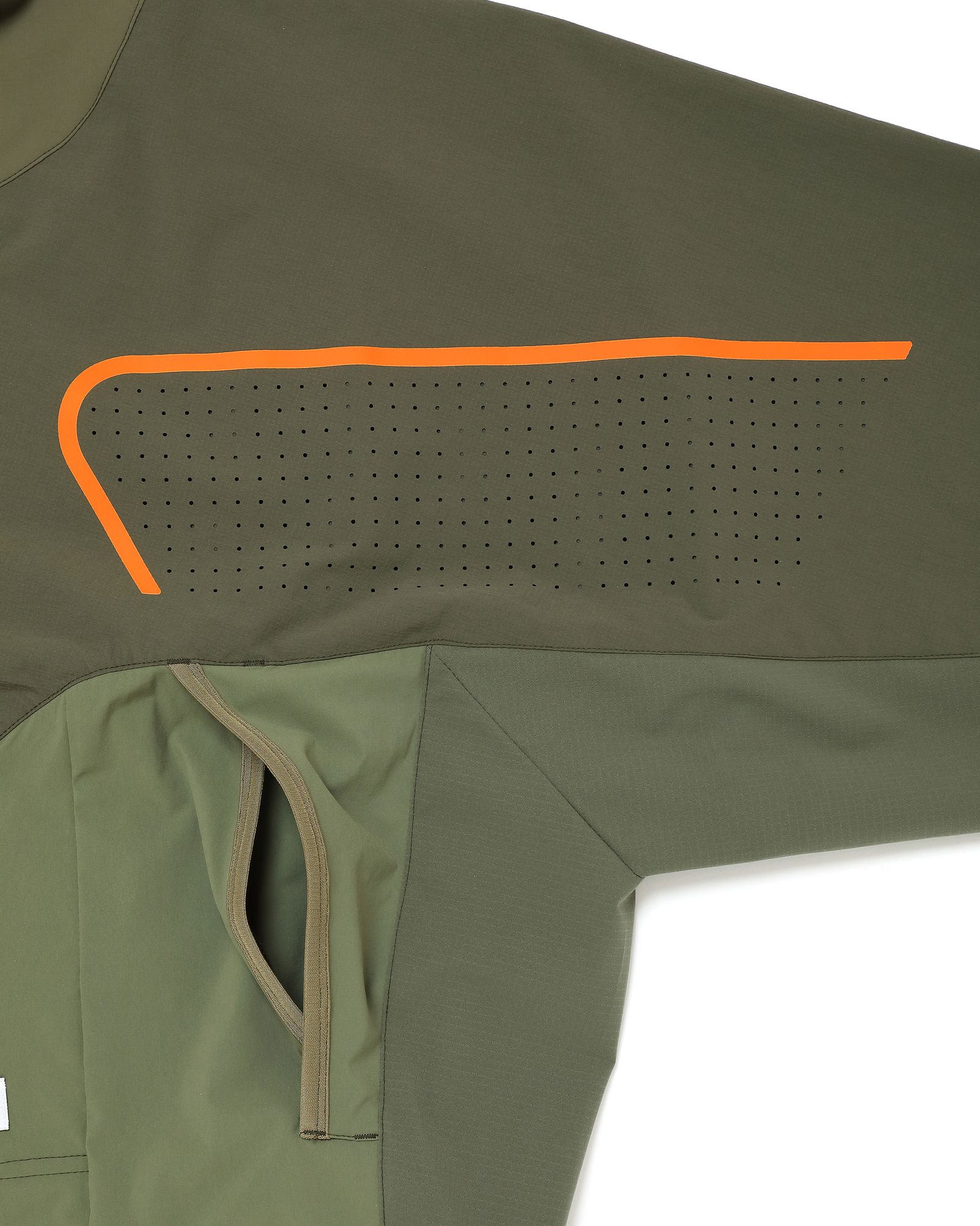 「予約商品」DOLMAN WIDE NYLON JACKET # c/KHAKI