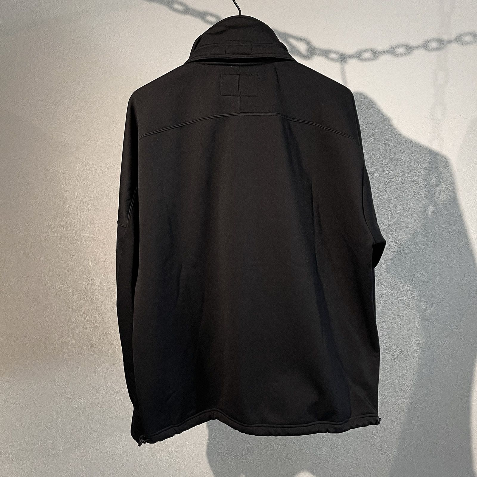 THE HOODED ANORACK FLEECE PULLOVER / ハーフジップ アノラック フーデッド (Black)
