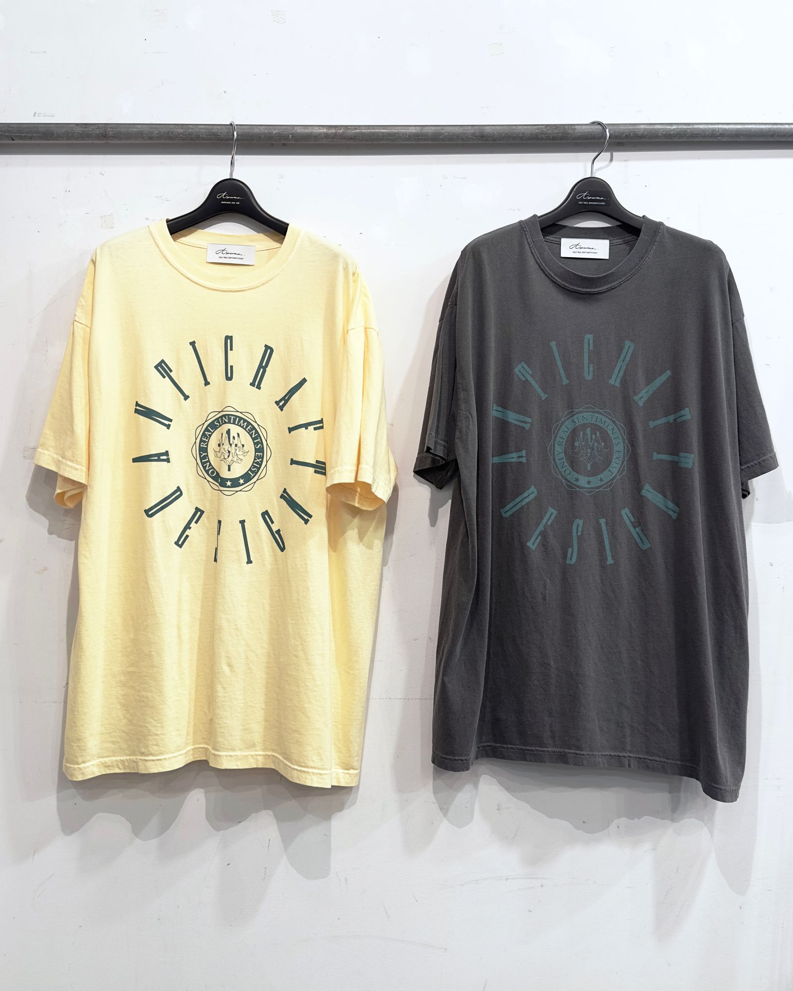 “CIRCLE COLLEGE” S/S T-SHIRT / Tシャツ (BLACK,WHITE,YELLOW)
