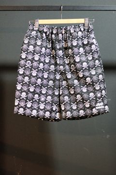 デスパターンズ2022 "死" スカル総柄ショーツ ブラックベース