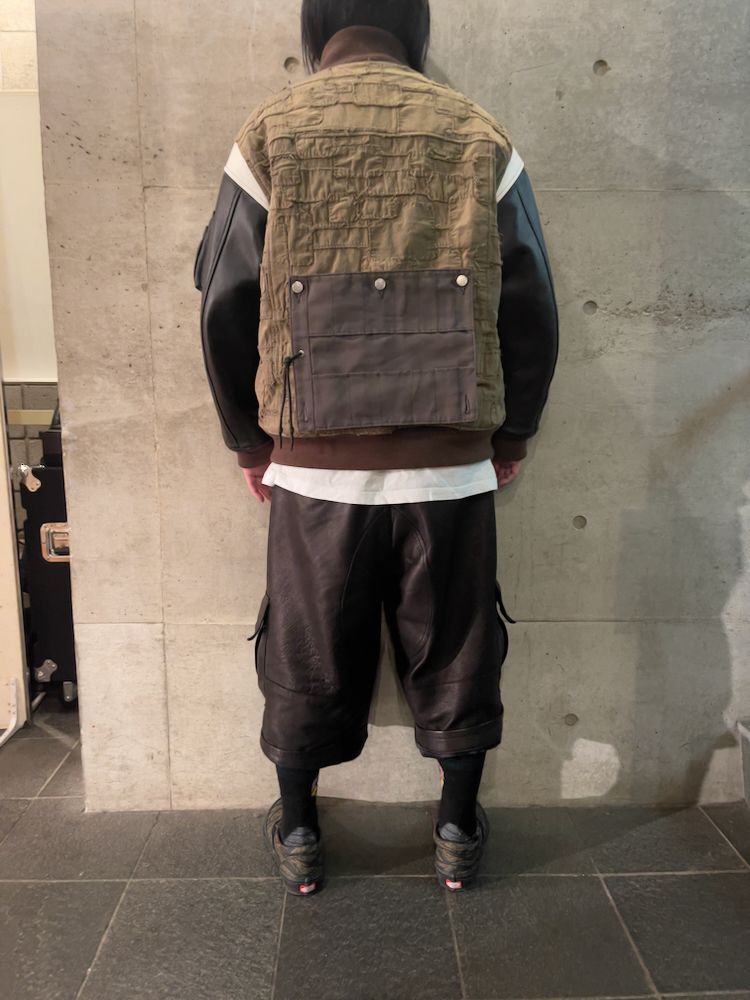 945-81TTJ459-1 (KHI/BLK, BLK/BLK)