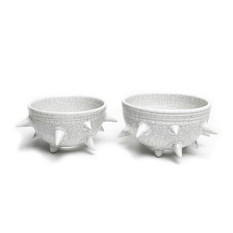 THORN STUDS POT(M)  "WHITE" -陶器鉢-