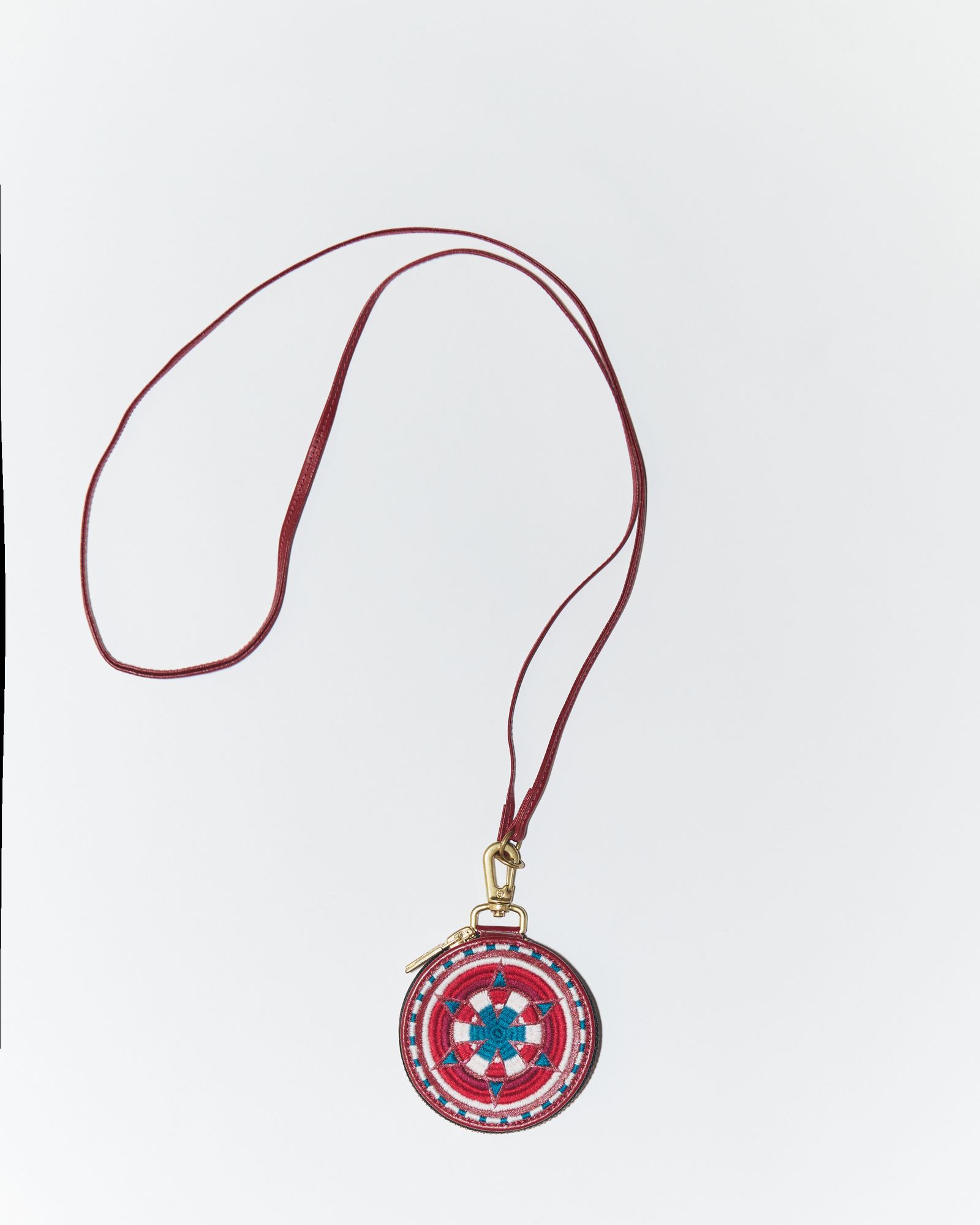 945-81GAC337-1 (Black, Blue, Red)