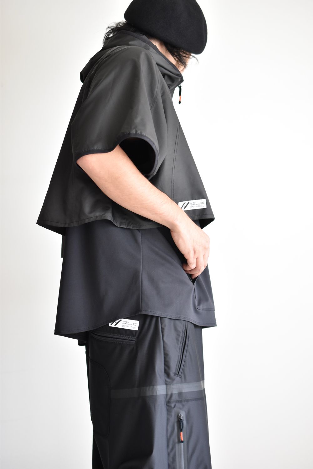 LAYERED HOODED WIDE PULL S-SLEEVE  c/#1 BLACK