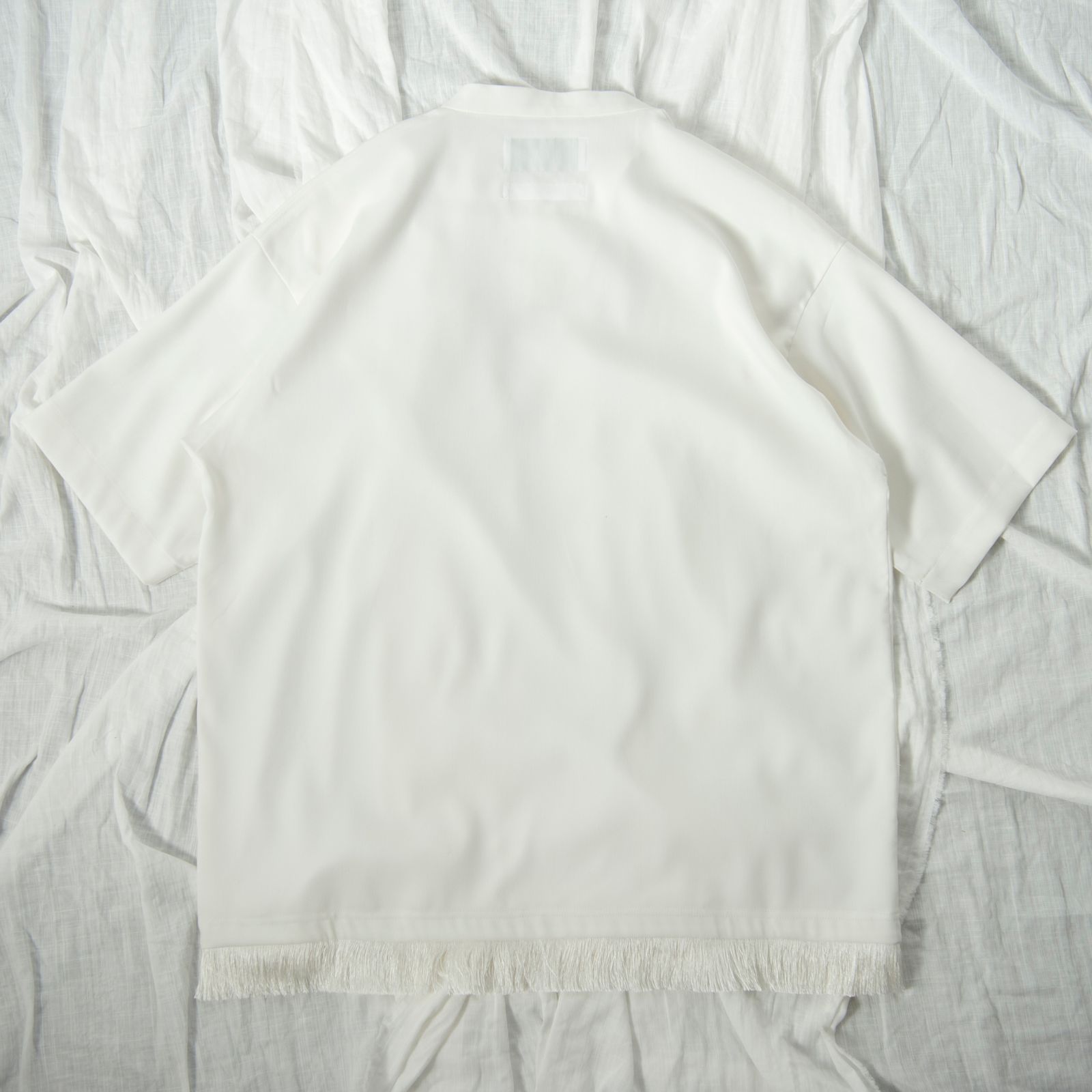 「予約商品」FRINGED PULLOVER SHIRT (WHITE)