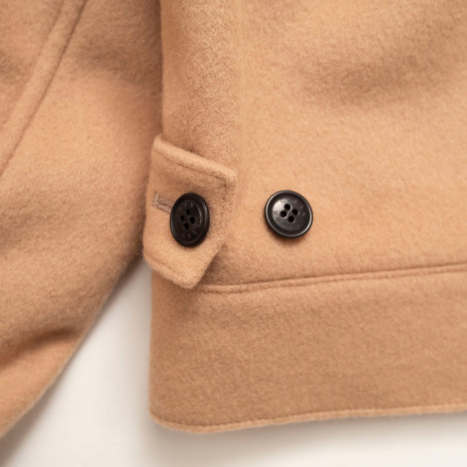 SHORT DRIZZLER JACKET (BEIGE)