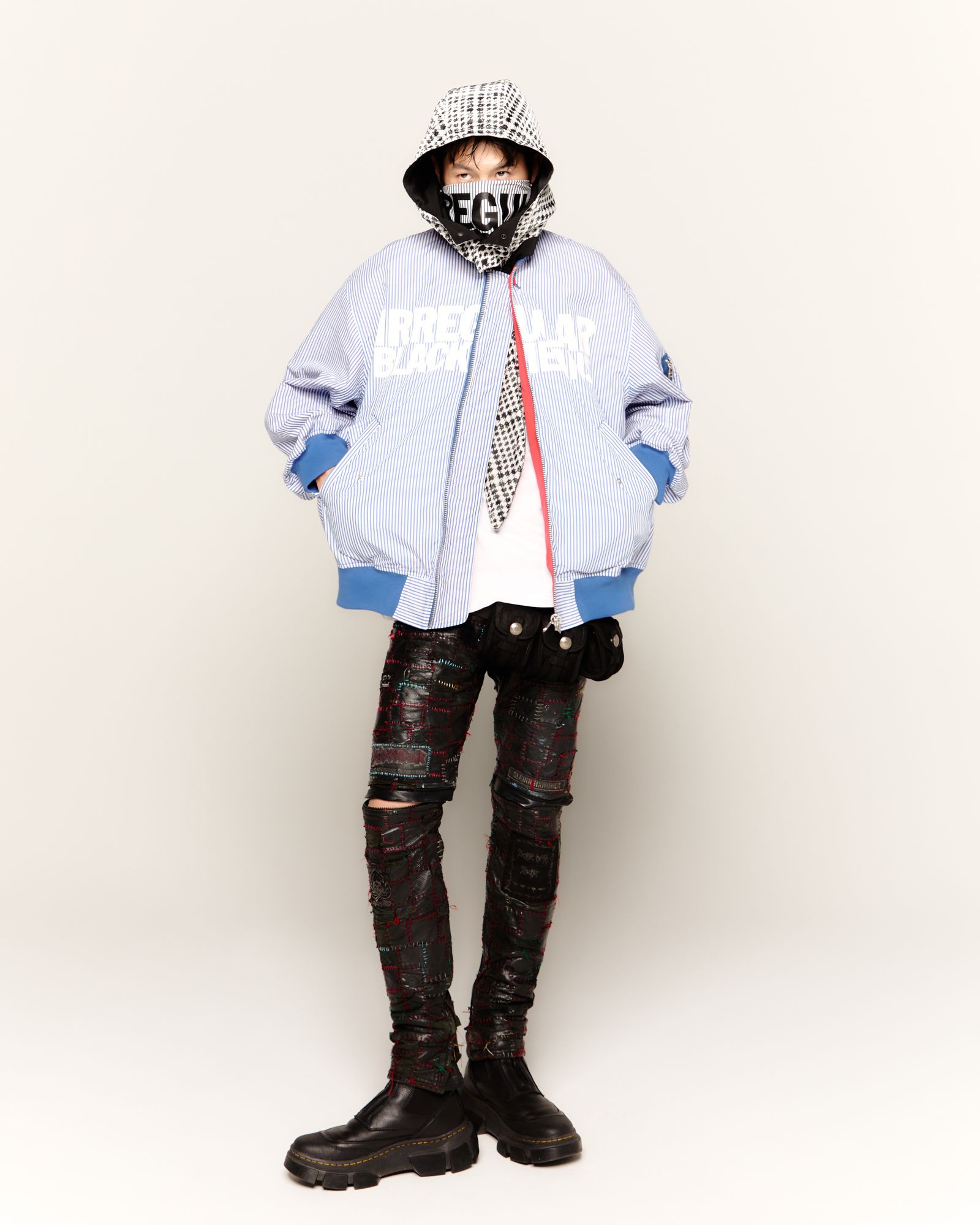 945-81GJ446-1 (BLACK, BLUE, RED)