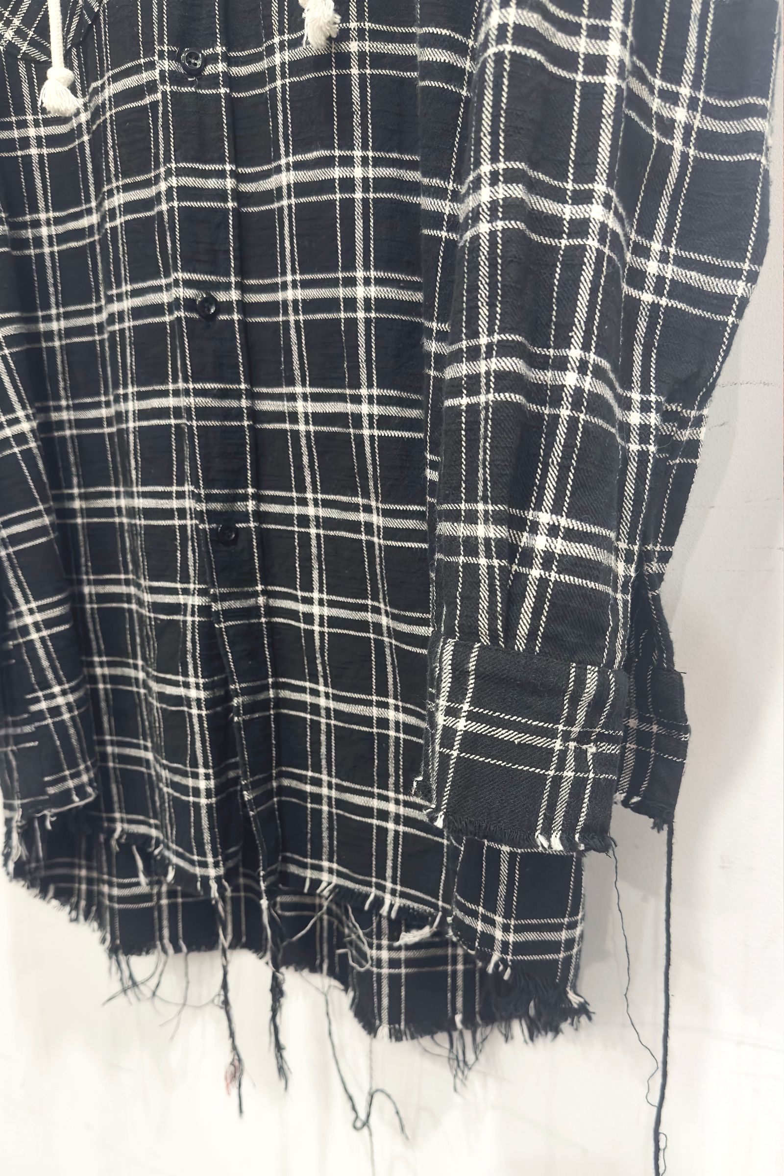 PLAID DOCKING HOOD SHIRT / ロングシャツ (BLACK, ORANGE)
