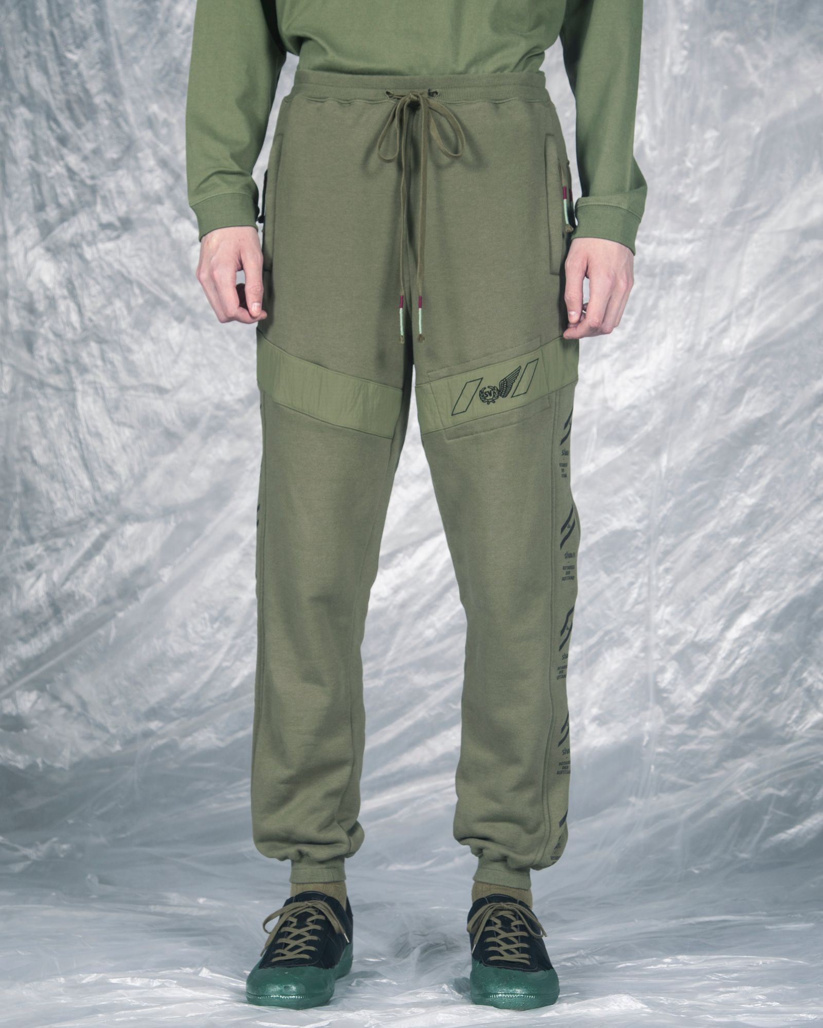 「予約商品」SIDE-LINE JOGGER PANTS / col: KHAKI