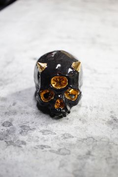 三つ目鬼ぐい呑 黒×金  (桐箱付)