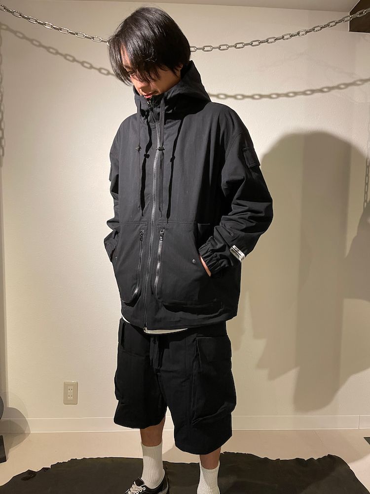 Poliquant reviewコート POLIQUANT - THE HIGH DENSITY HOODED JACKET WITH DEFORMING