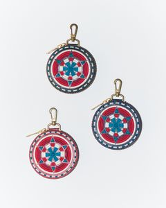 945-82GAC13-4 (Black, Blue, Red)