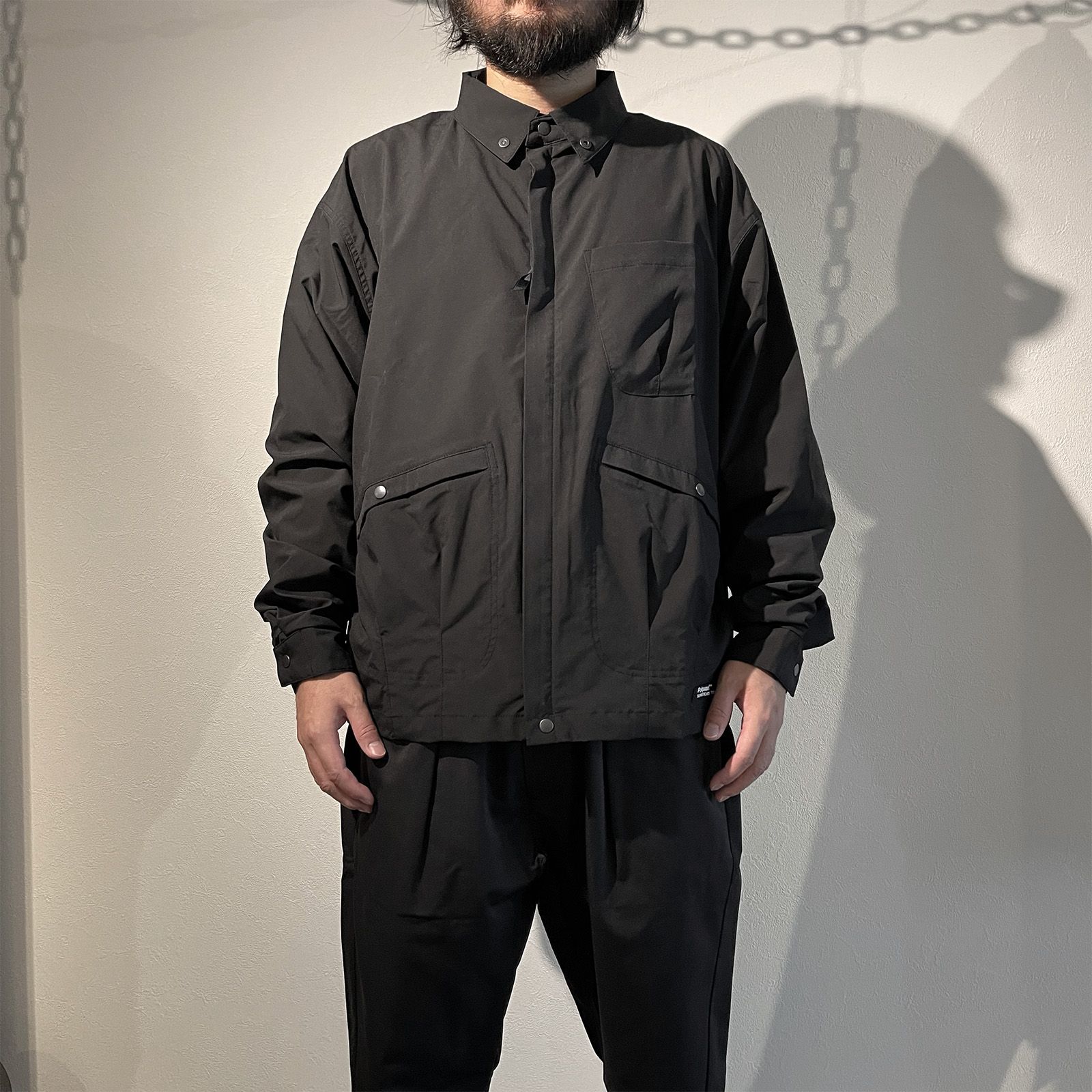 POLIQUANT - THE DEFORMED SPECIFICATION MULTIPLE JACKET / ジップアップ コーチジャケット  (Black) | HAZE