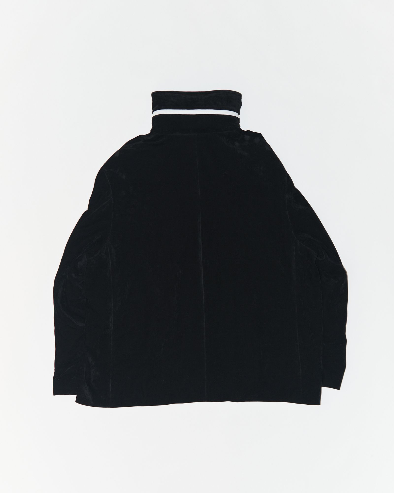 IRREGULAR | 945-82GJ468-1 (Black/White)