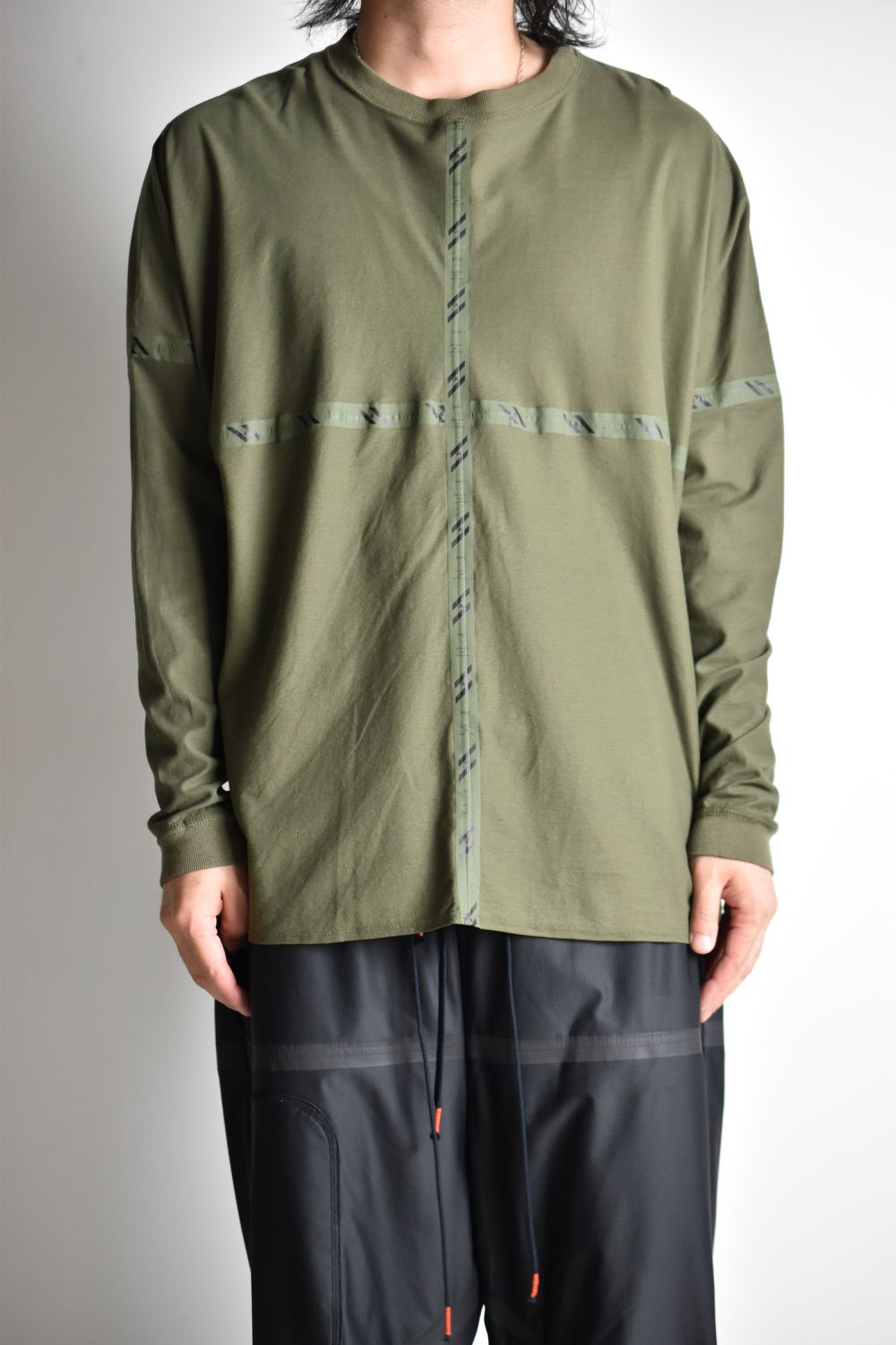 FLATSEAM LINE WIDE L-SLEEVE c/#2 OD