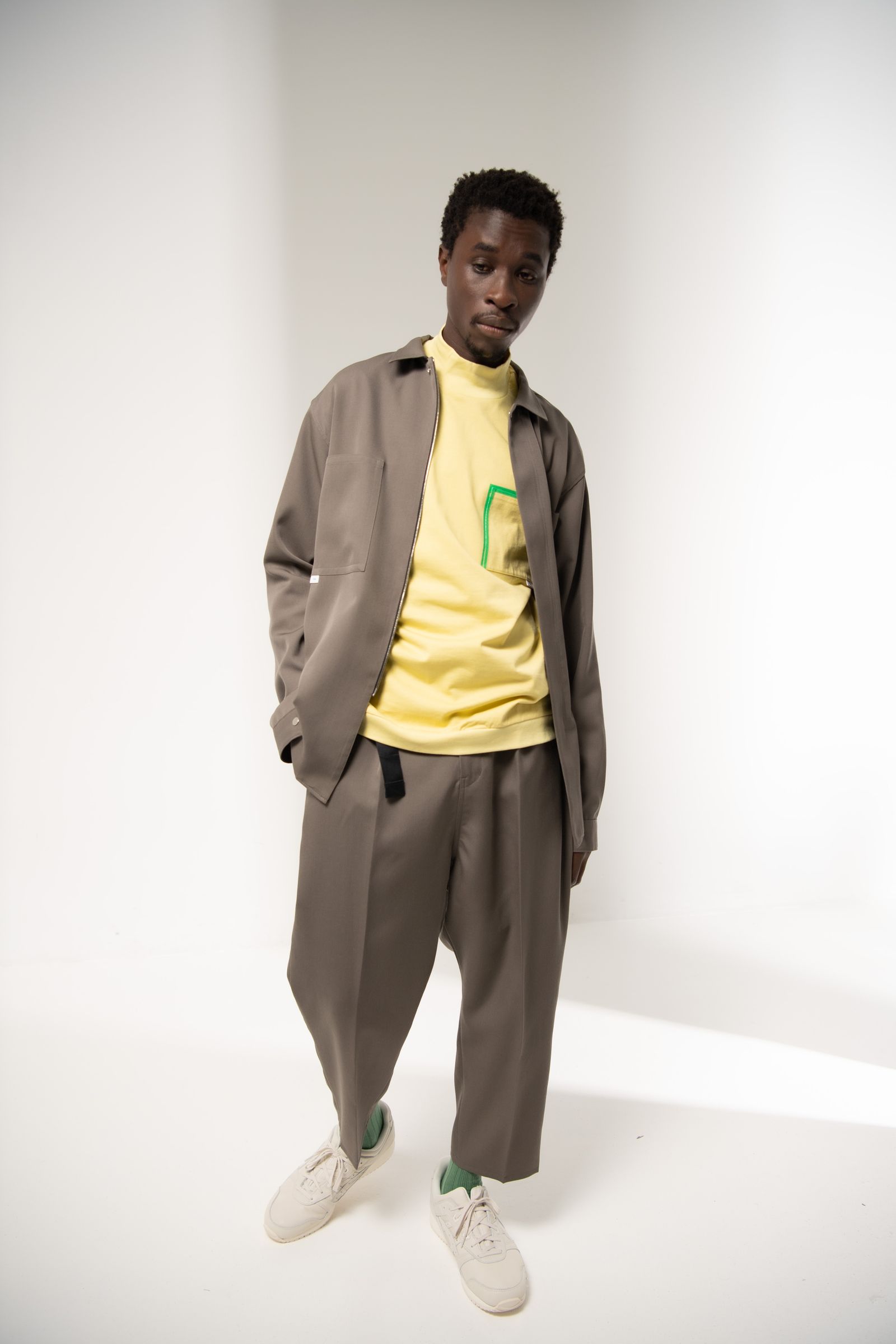 「予約商品」RELAXED TROUSERS (STEEL)