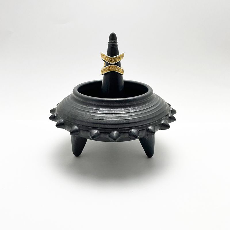 STUDS RING STAND (w/DOME) "BLACK" -陶器リングスタンド-