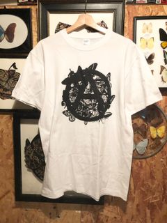 「予約商品」.butterfly anarchy symbol T-shirt 01