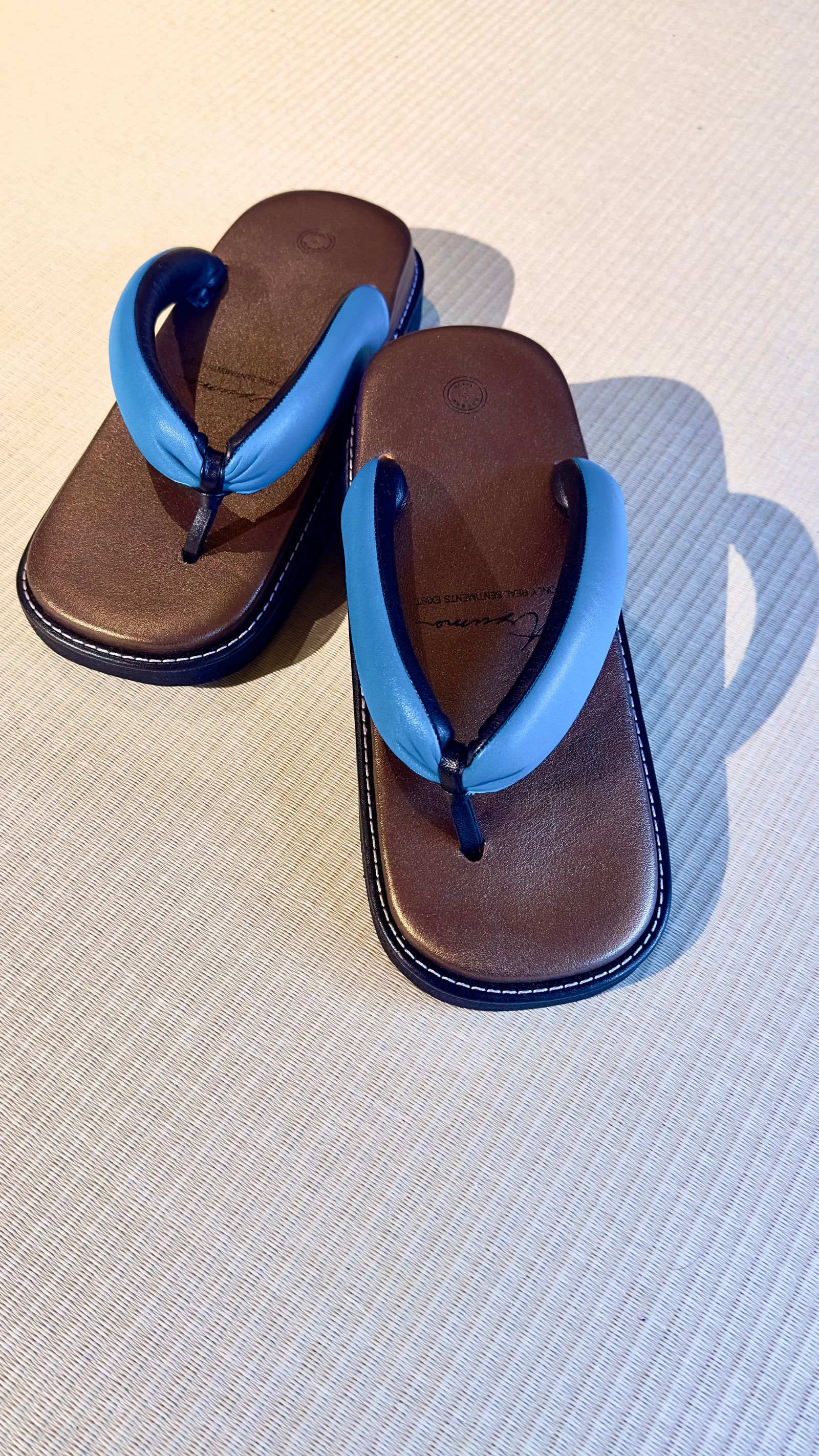 LEATHER SETTA / レザーセッタ (BLACK,BLUE)