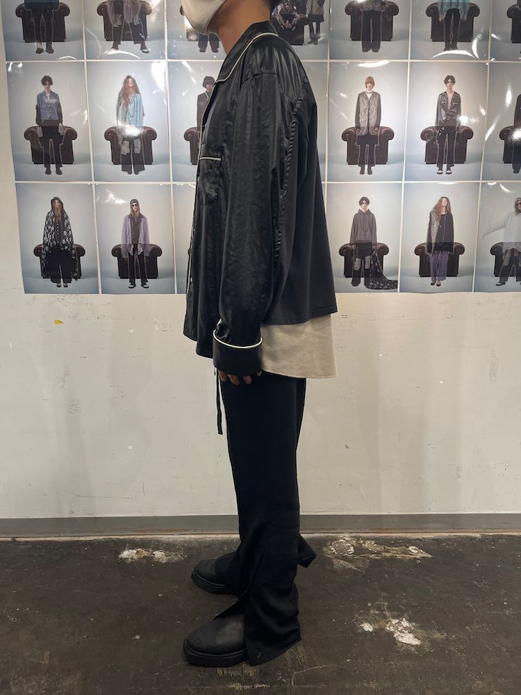 CORPSE PACKED SLEEPING SHIRT / ドッキング スリーピングシャツ (Black, Greige)