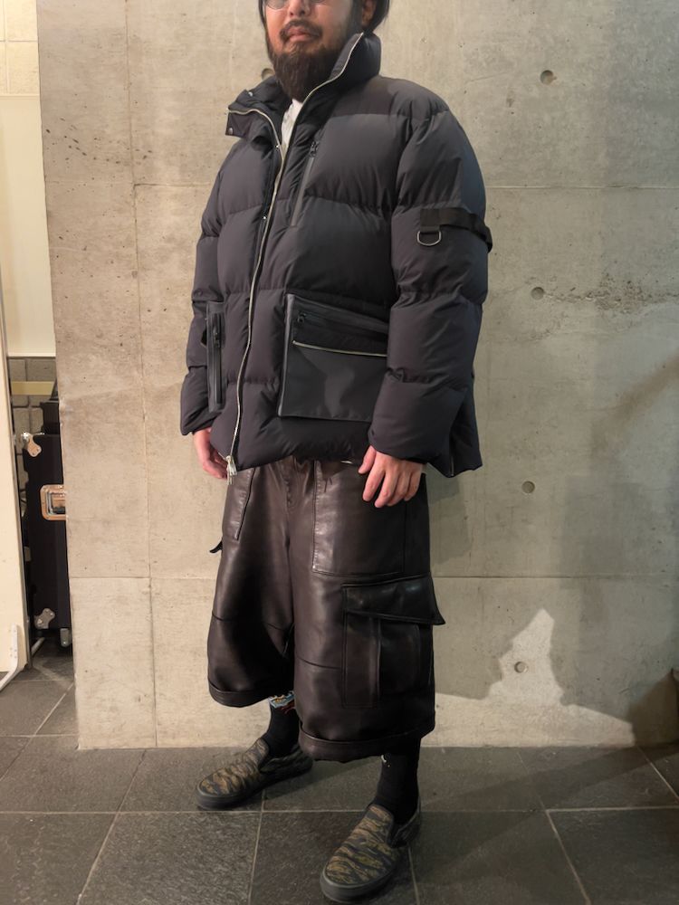 945-81TJ461-1 (BLACK)