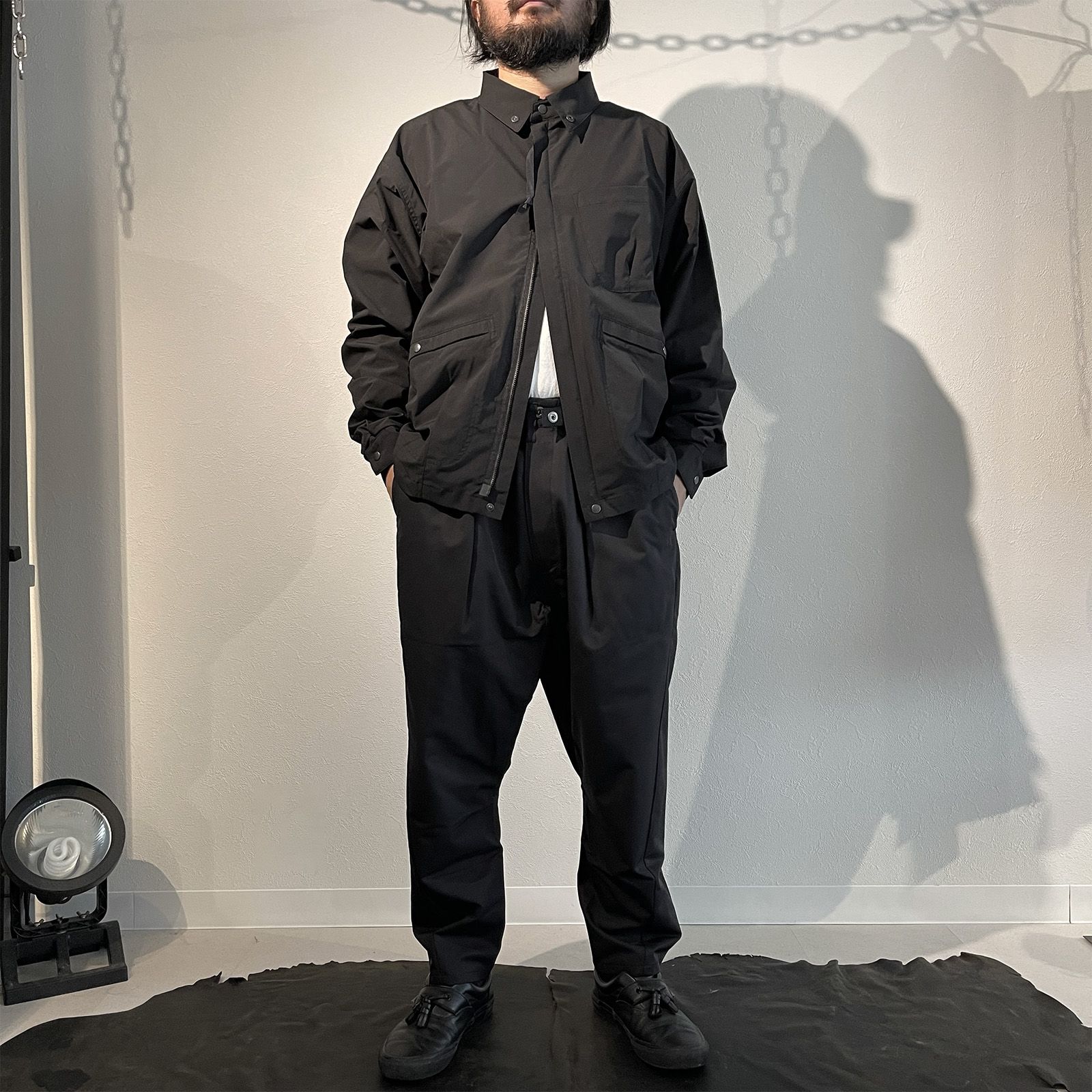 THE DEFORMED SPECIFICATION MULTIPLE JACKET / ジップアップ コーチジャケット (Black)