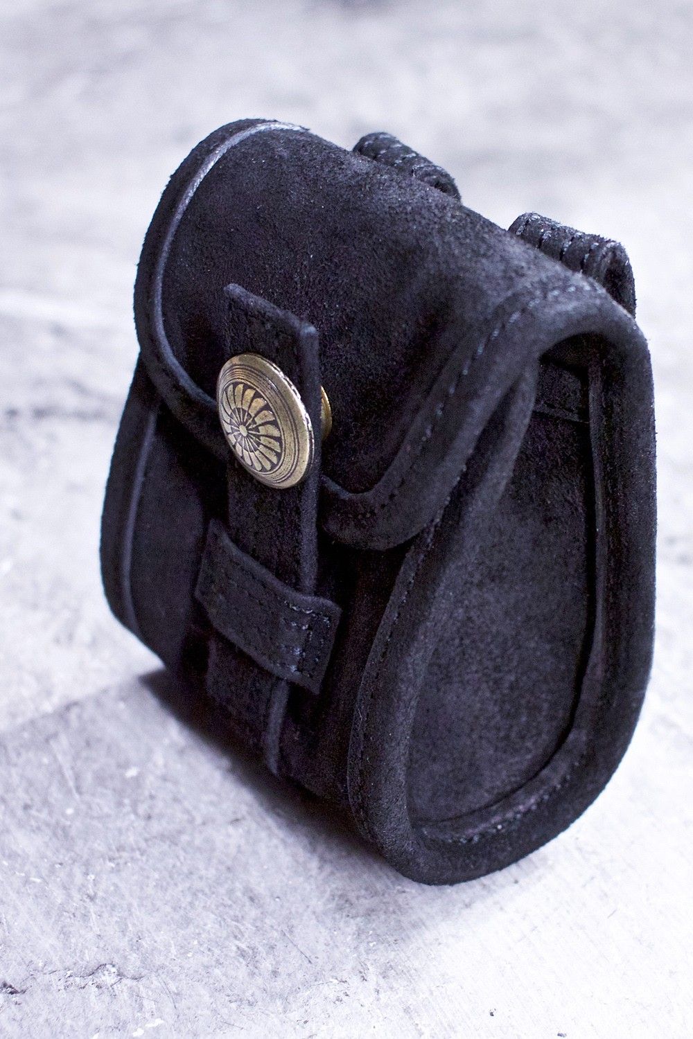 945-71GAC173-1 BLACK
