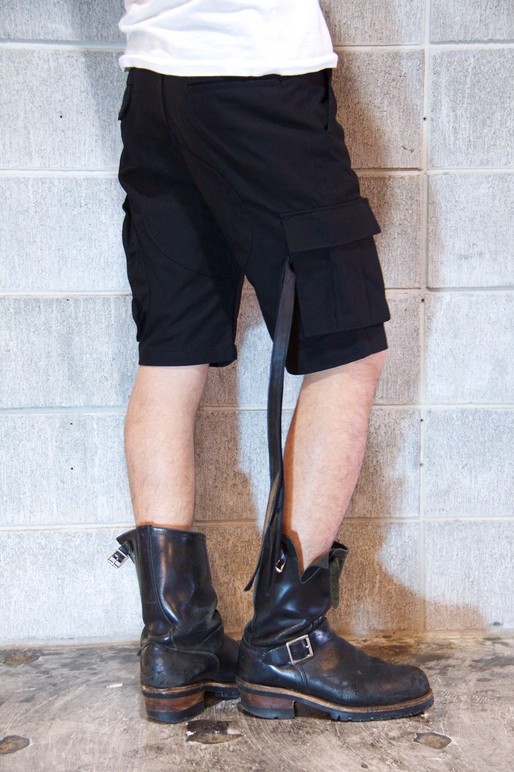 "A"SYNMETRY CARGO SHORTS