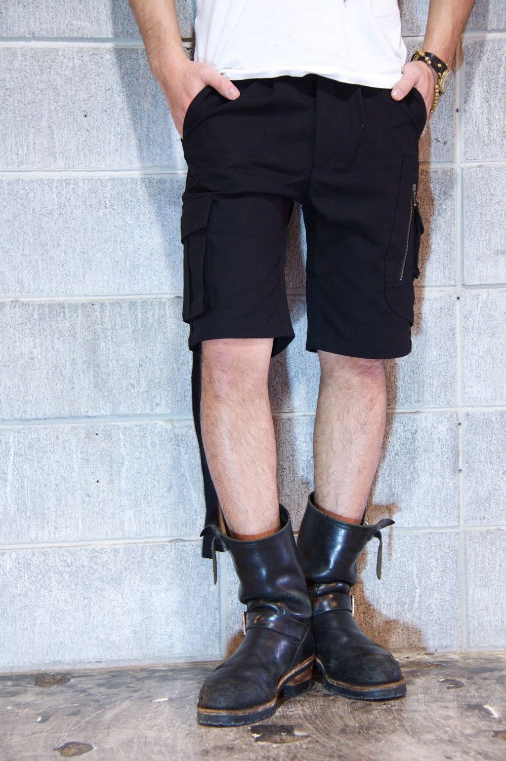 "A"SYNMETRY CARGO SHORTS
