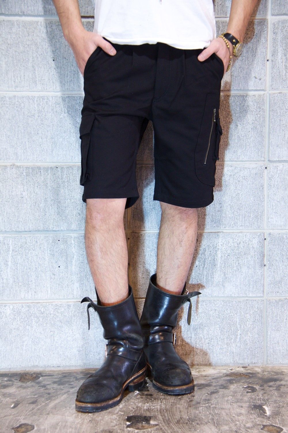 "A"SYNMETRY CARGO SHORTS