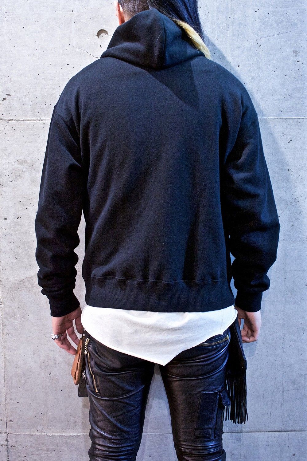 945-71TS75-1(BLACK)