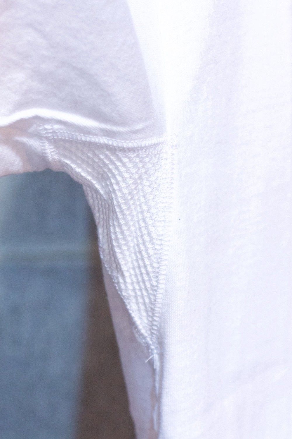 Layered neck Tee WHT×WHT