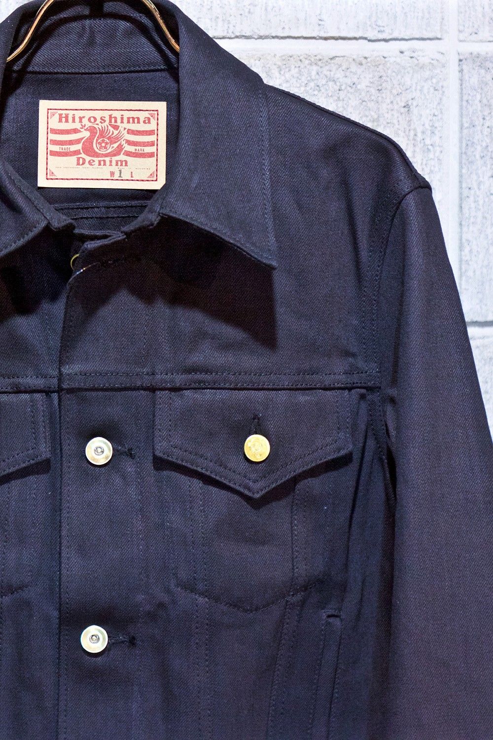 TRACKER JKT "BLACK"