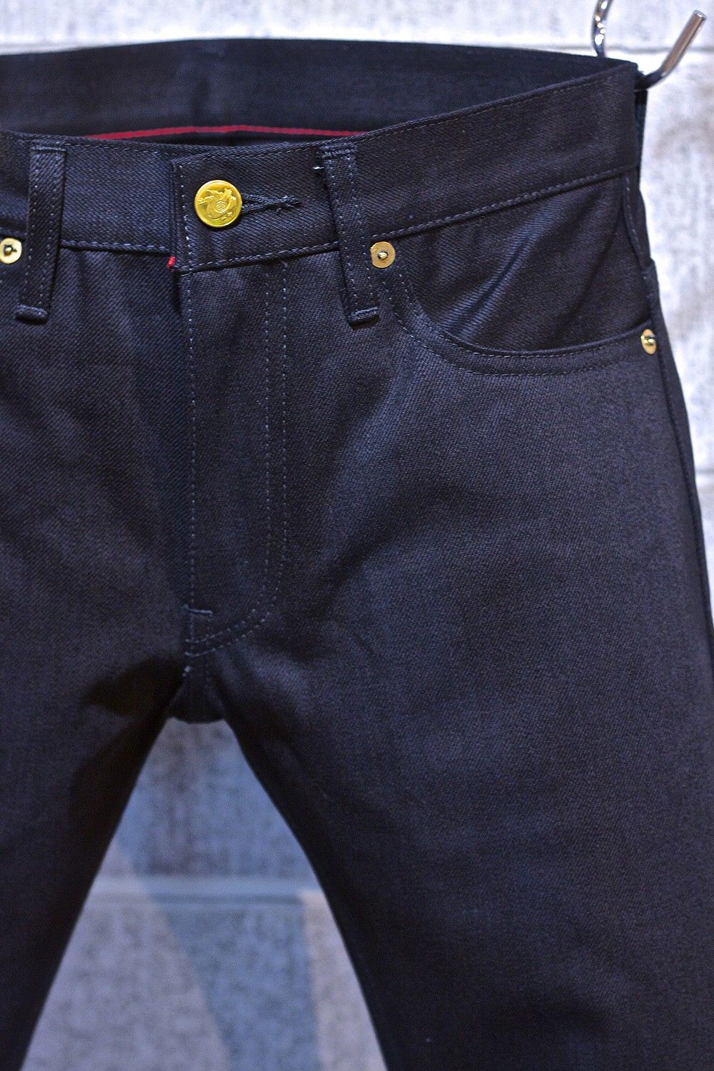 03 TAPERED BLACK