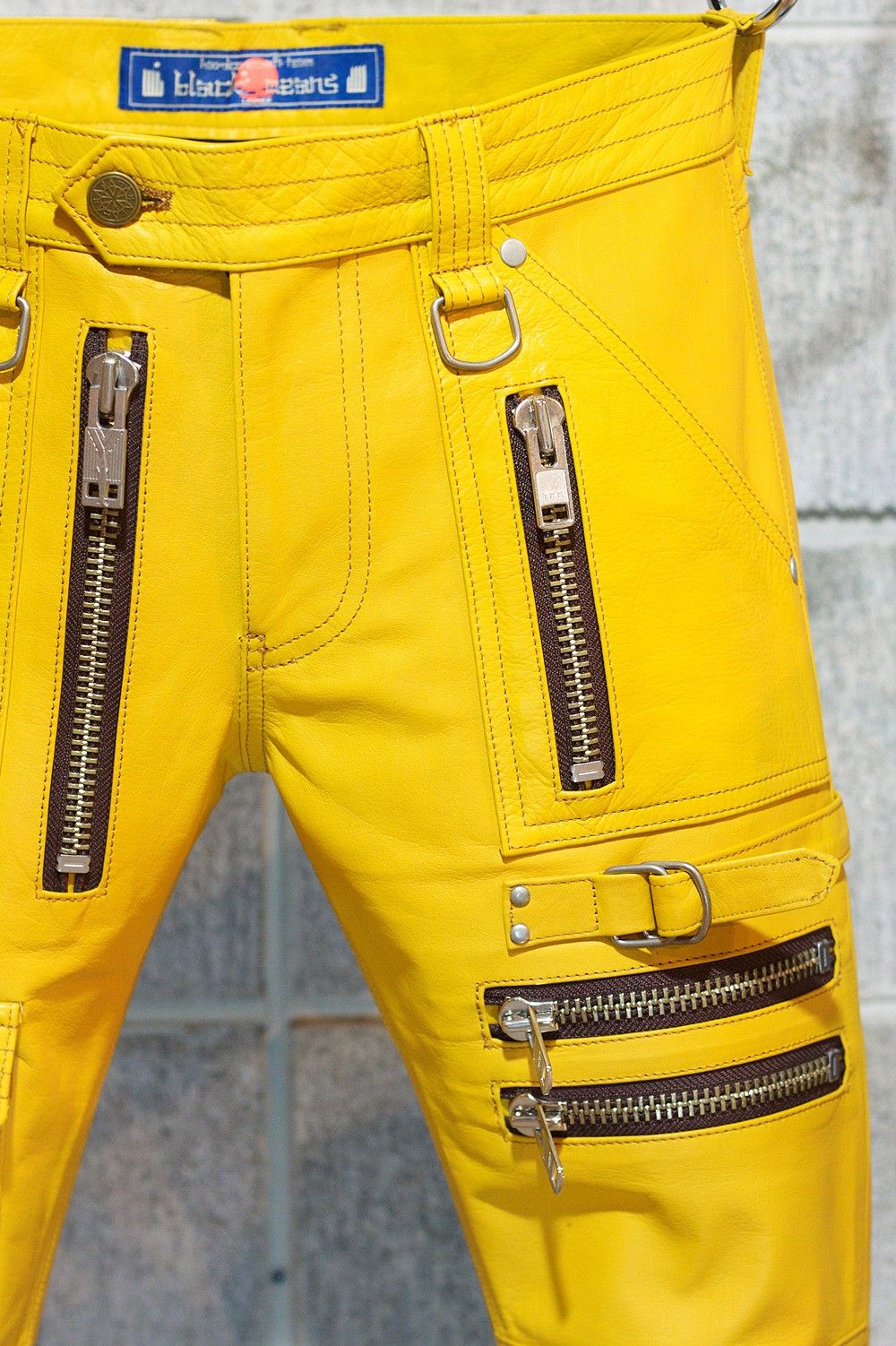 blackmeans - 【ラスト一点】『banal chic bizarre』×『blackmeans』Leather PT mustard |  HAZE