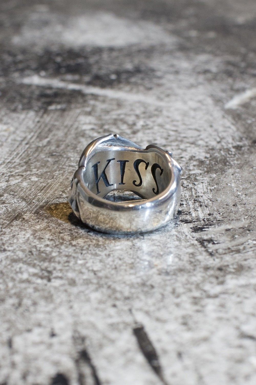 MESSAGE ON RIBON RING 『CRY』