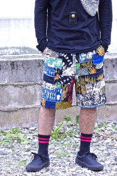 「NO MAD NUMSKULL」パッチワークショーツ 01