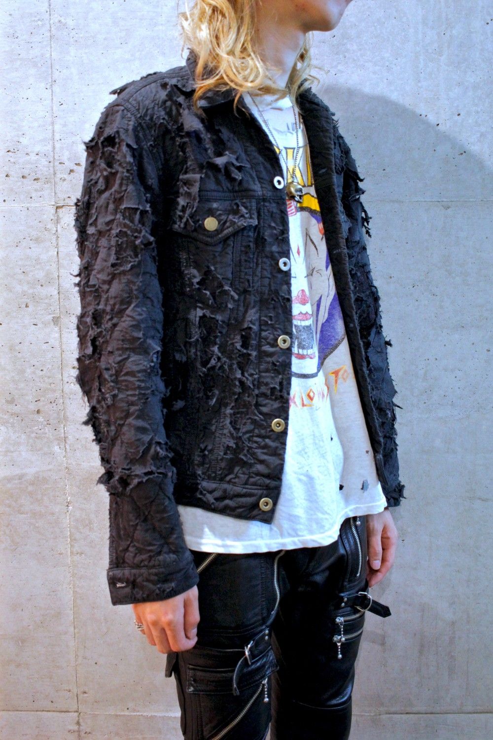 945-72GJ84-3(BLACK)