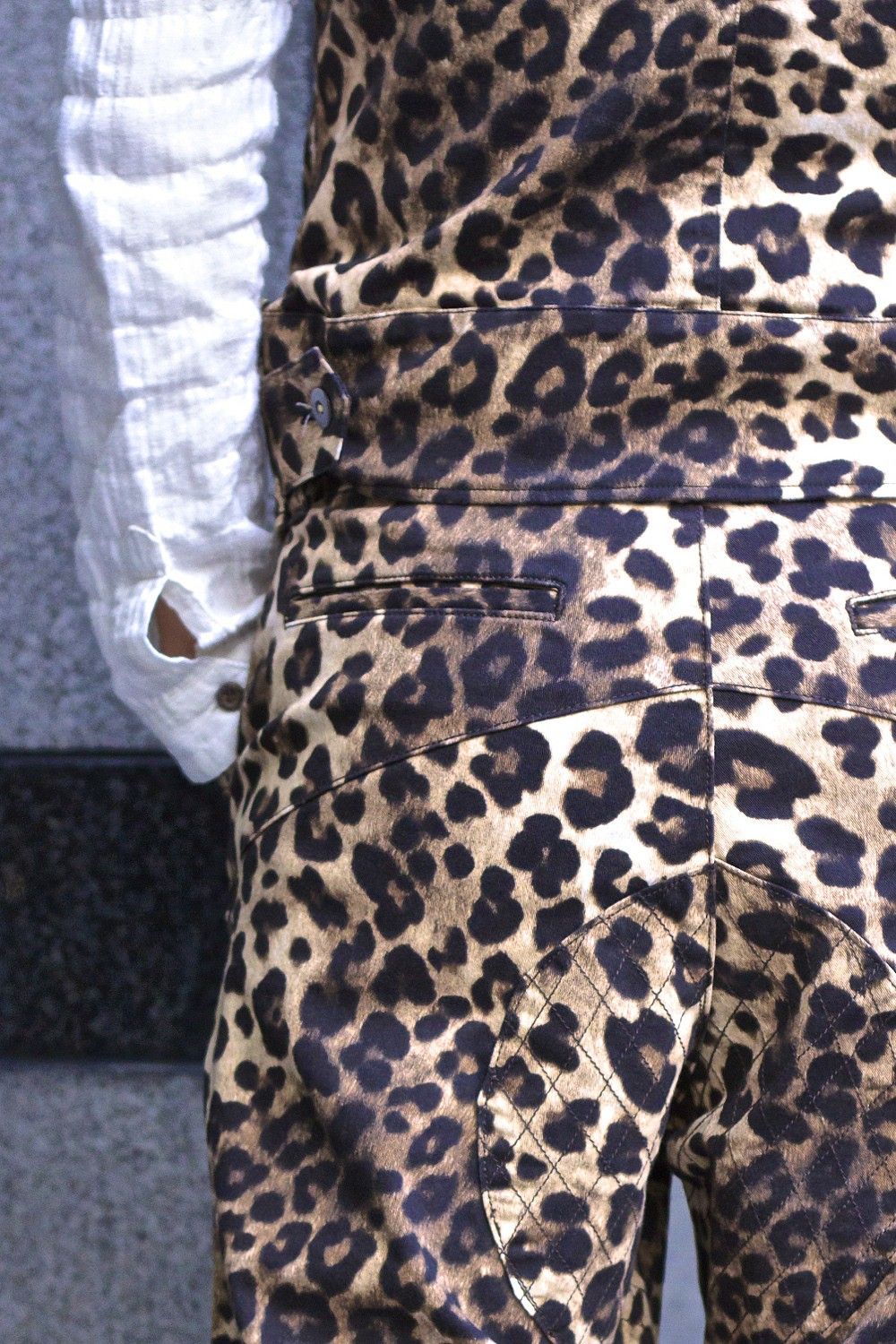 RIDERS VEST leopard
