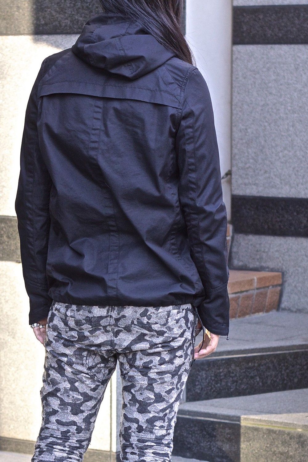 MOUNTAIN HOODY black
