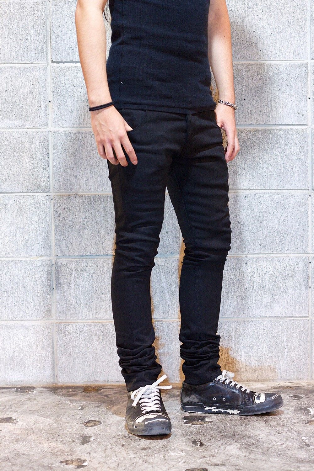 『TRIVE』BLACK RIGID SLIM DENIM PT