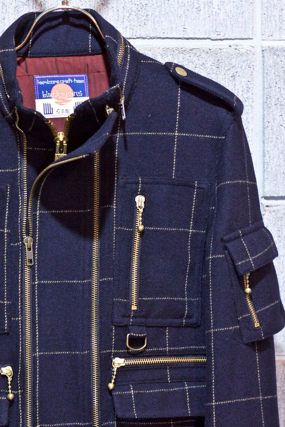945-70TJ18-7 BLACK