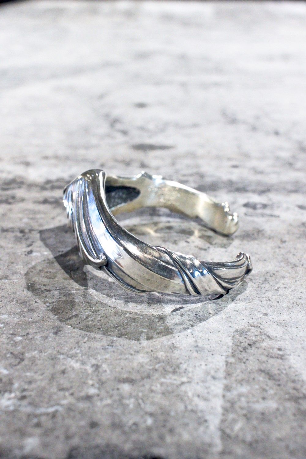 VENUS SKULL Bangle