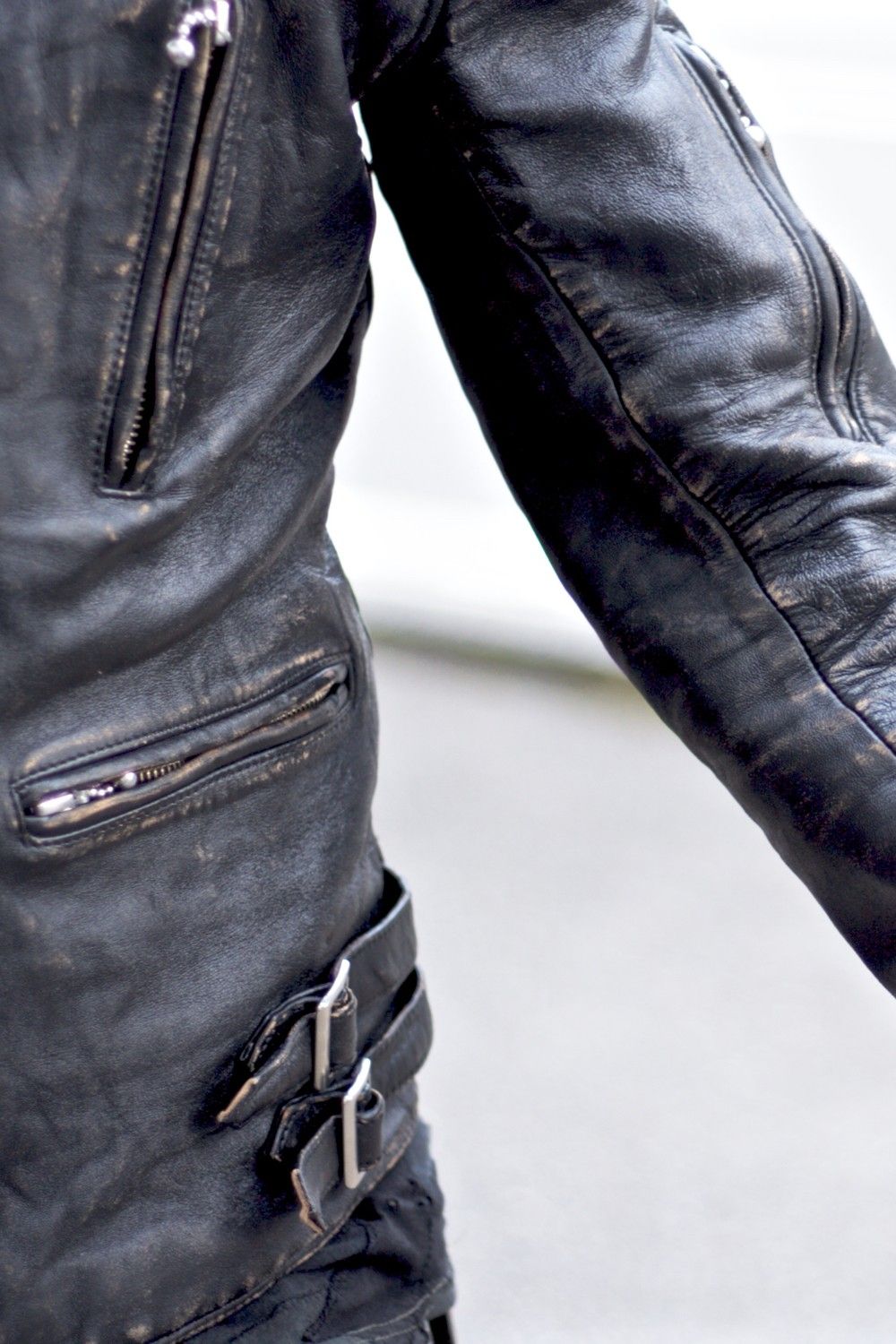 945-71TJ44-8 Weathered (BLACK)
